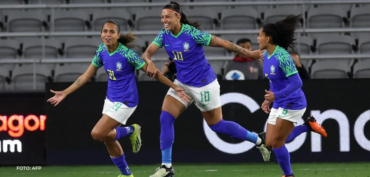 Brasil vence 10 a Colombia y avanza a los cuartos de Copa Oro femenina